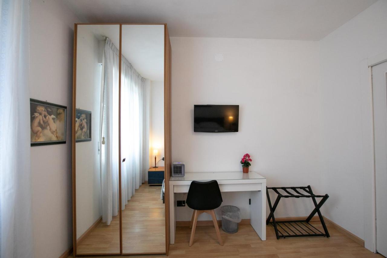 Mirea'S Rooms Ascoli Piceno Exteriör bild