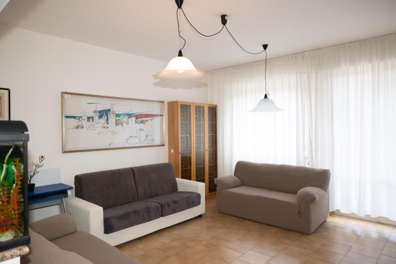 Mirea'S Rooms Ascoli Piceno Exteriör bild