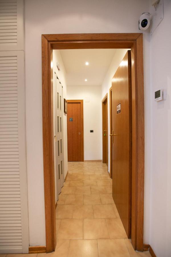 Mirea'S Rooms Ascoli Piceno Exteriör bild