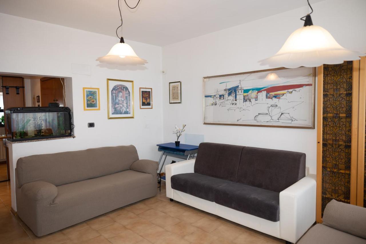 Mirea'S Rooms Ascoli Piceno Exteriör bild